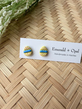 Load image into Gallery viewer, Egg studs (various colors)