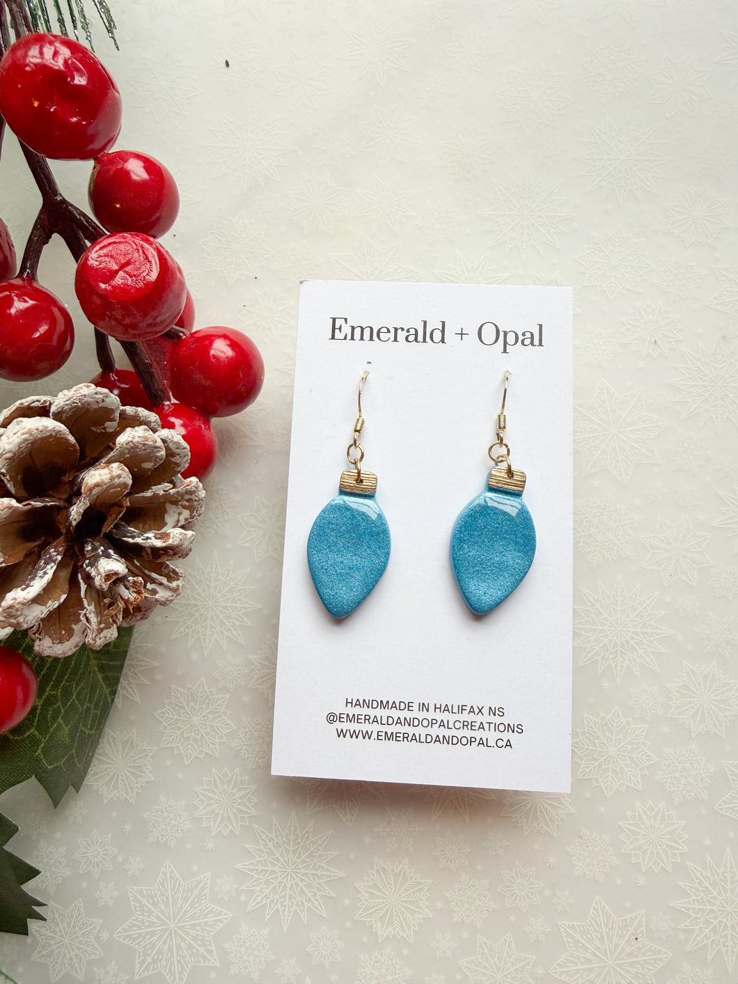 Lightbulb dangle (multiple colours)