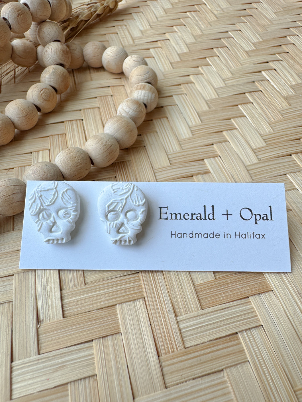 Skull studs (multiple styles)