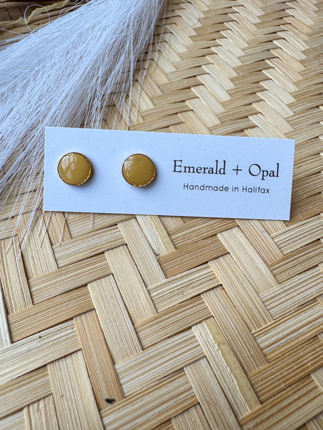 Circle studs (multiple options)