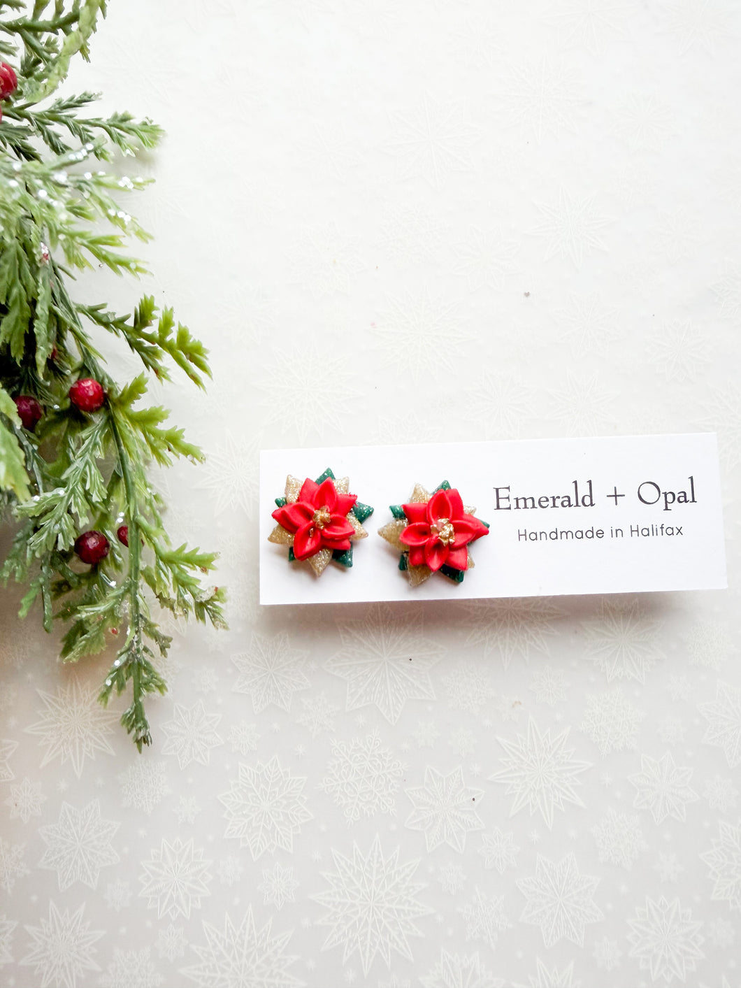 Poinsettia stud